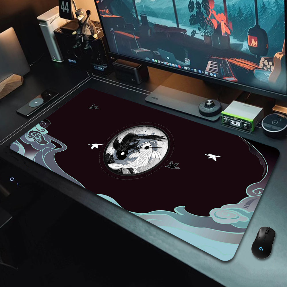 Ying and Yang Pattern Mouse Pad